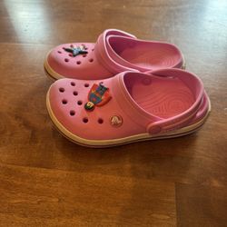 Girls Crocs Size 2 Pink Shipping Available 