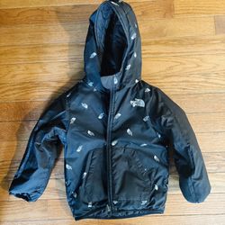 The North Face Boy's 2T Reversible Black Hooded Coat