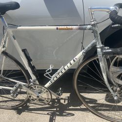 CENTERION  Road Bike
