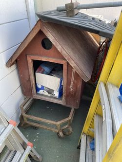 Dog House