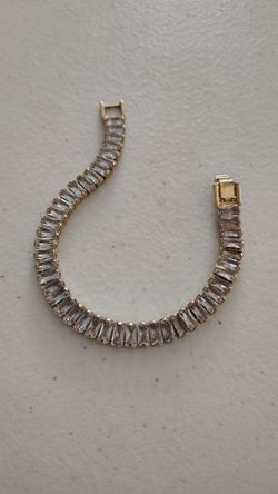 Gold color Costume jewelry bracelet