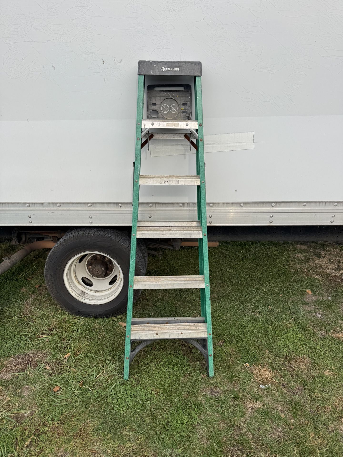 Husky 6’ Ladder