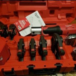 Milwaukee Propress Gun Kit