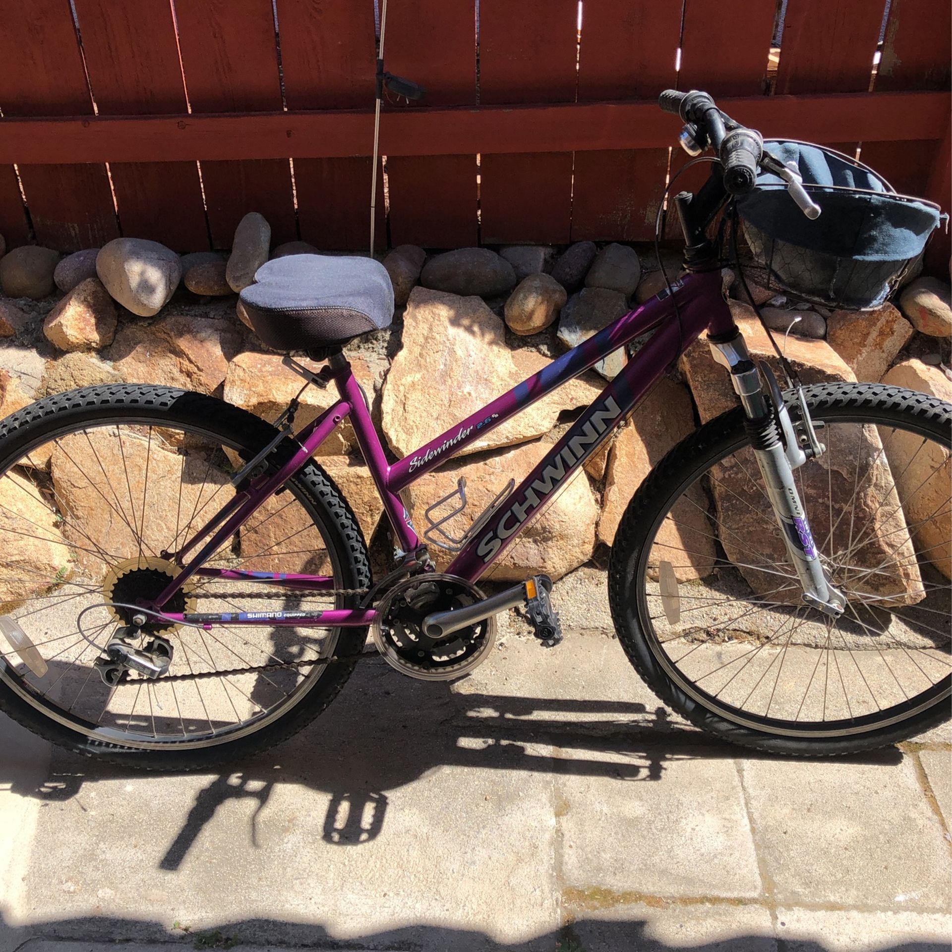 Woman Bike ๐ด๐พ 7 Speed Schwinn Sidewinder