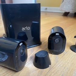 Arlo Pro 3 Wireless Home Security 2 Cameras System