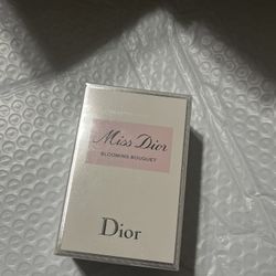 Miss Dior Blooming Bouquet 
