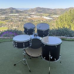 Drum Set Ludwig drums 