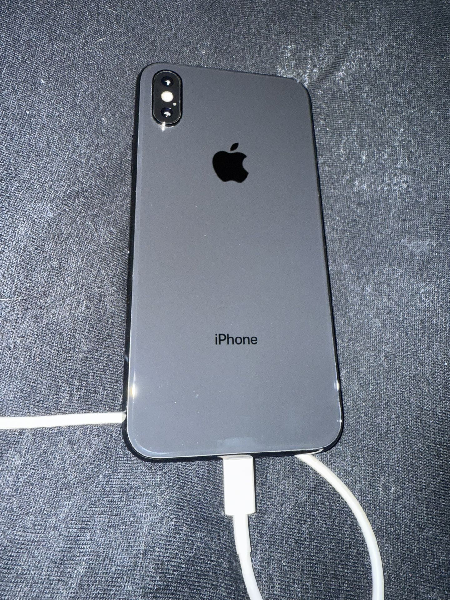 iPhone XS 