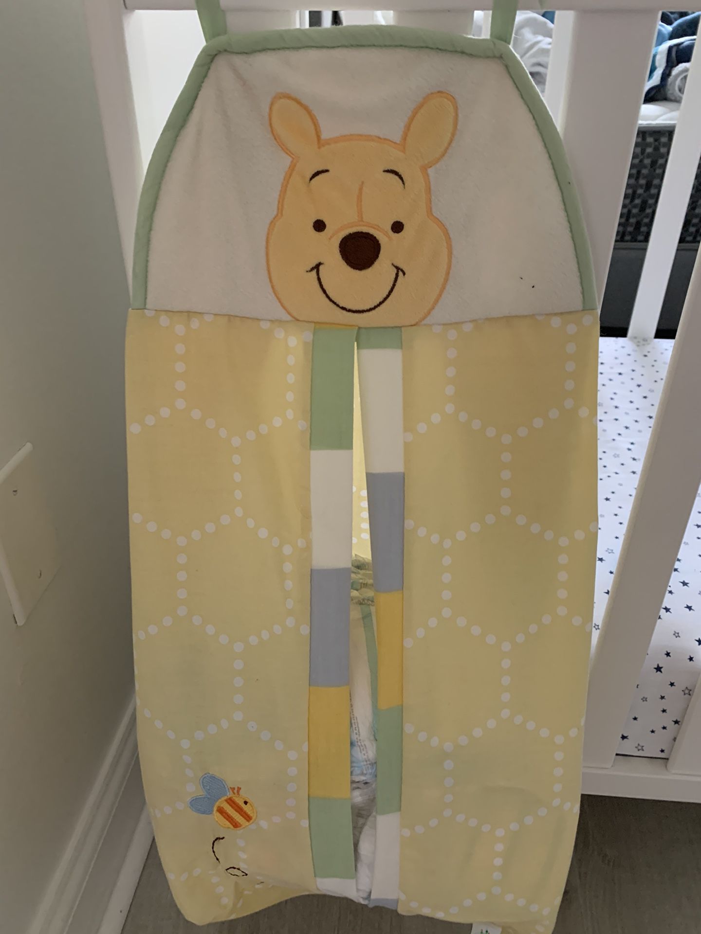 Disney Winnie the Pooh Peeking Pooh Diaper Stacker