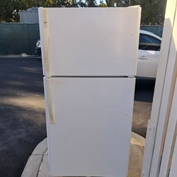 Kenmore Fridge