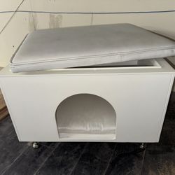 Dog House