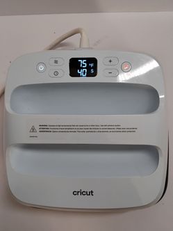 Cricut Express 3 Heat Press