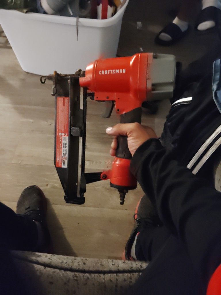 Craftsman Nail Gun