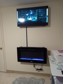 43 inch Tv built in Roku
