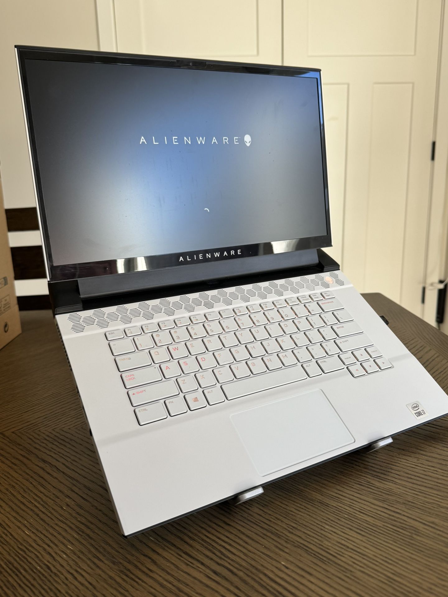 Lunar Light Alienware M15 R4 3070