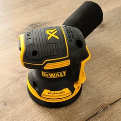 Dewalt 20v Orbital Palm Sander Brushless XR With Variable Speed Brand New Tool Only