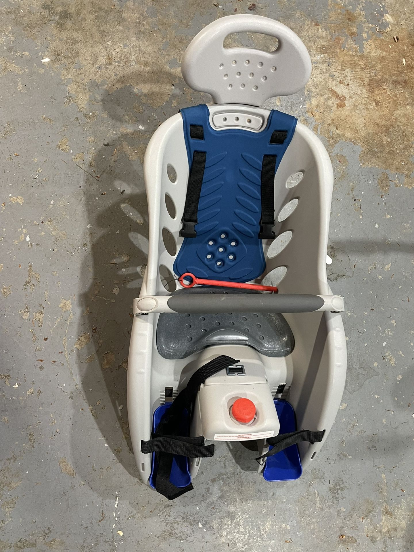 Schwinn Deluxe Rear Mounted Baby Bike Seat