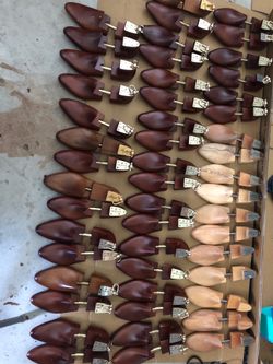 Shoe trees size 8 to 11