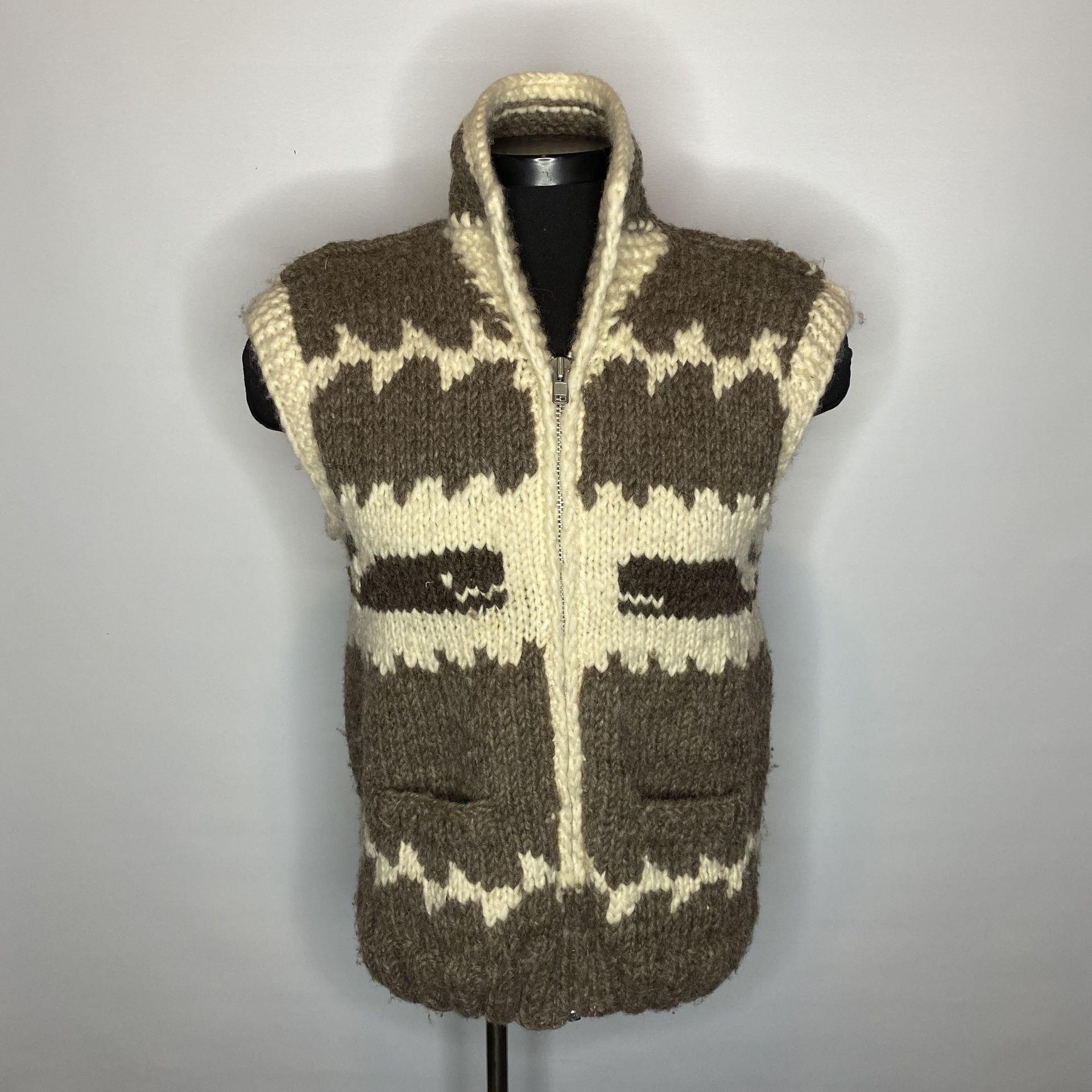 VTG Cowichan Indian Wool by Canadian Sweater Co. mens Medium