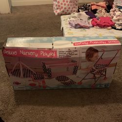 Deluxe Nursery Play Set 