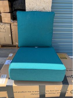 Patio Cushions 22x24x6in available delivery 🚚