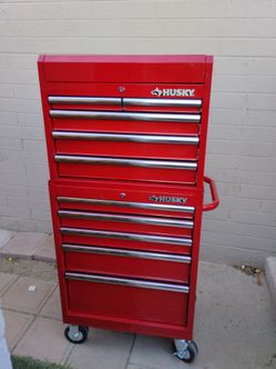 Tool box, rolling box, tool chest, tool organizer
