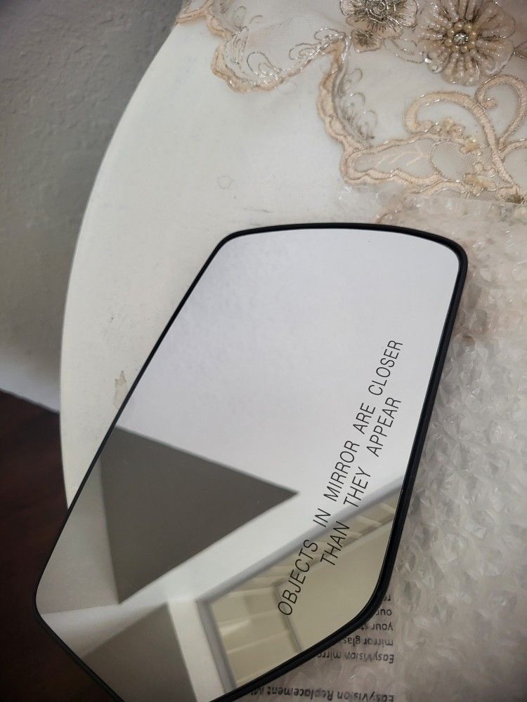 2015-17 Chevrolet, Cadillac GMC PASSENGER SIDE GLASS MORROR