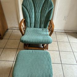 Rocking Chair 