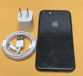 iPhone 8 64GB Factory Unlocked