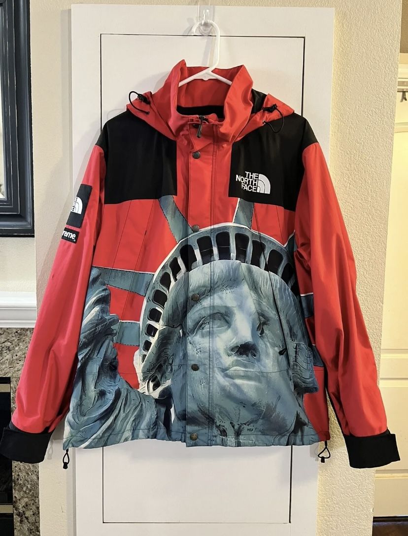 Supreme X The North Face Liberty Mountain Jacket 