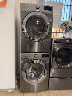 LG WASHER AND DRYER FINANCING AVAILABLE . Affirm Payment Plan Available 