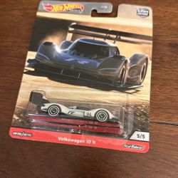 Hot Wheels Premium Car Culture Volkswagen ID.R #94 (5/5) – Real Riders – New