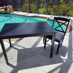 Kitchen Table And Four Chairs