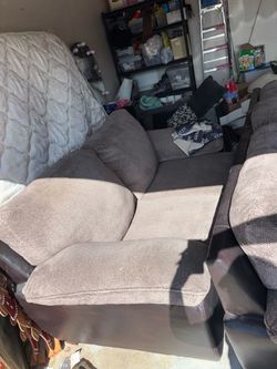 🚨Couches for sale 🚨