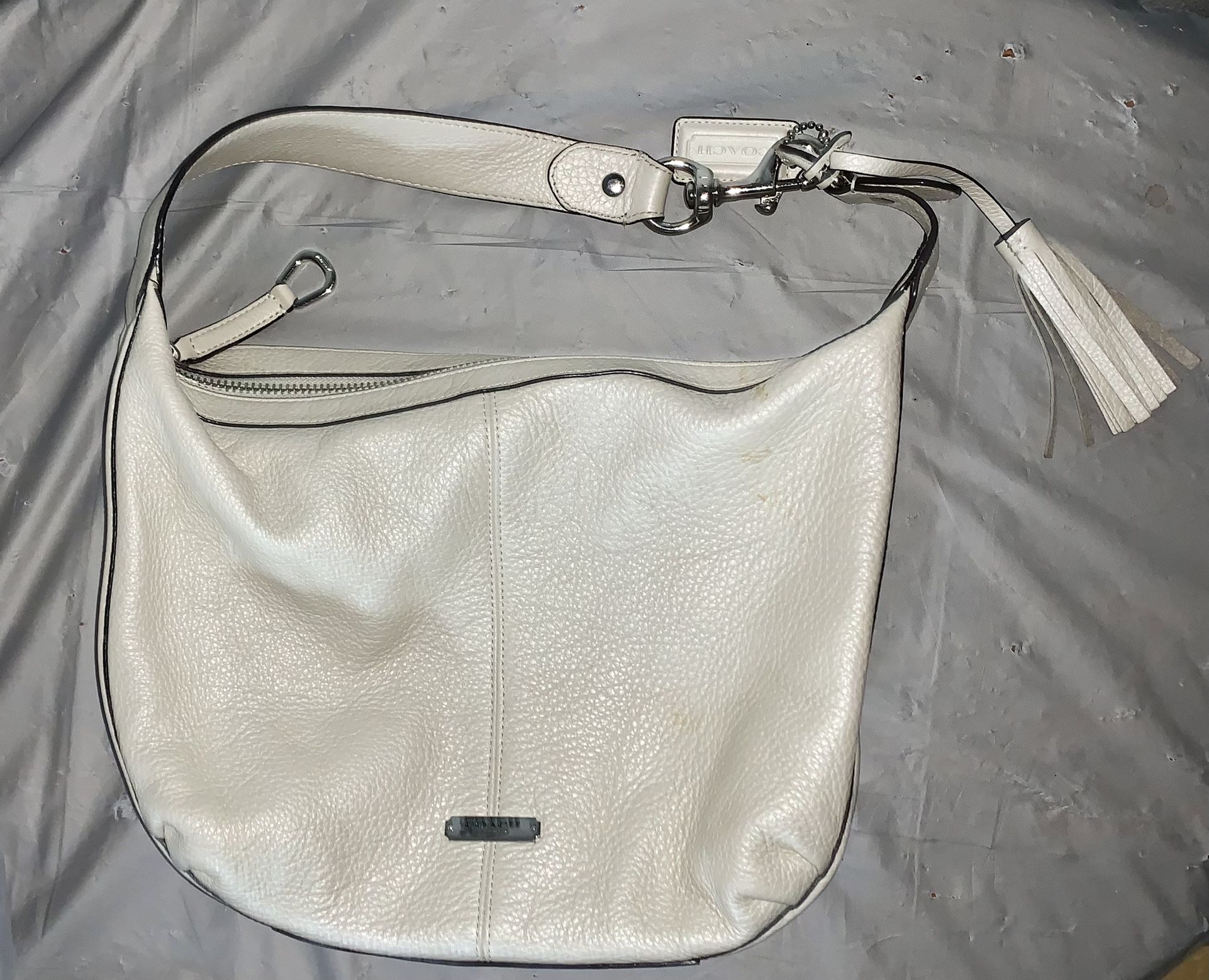 White Coach Leather Shoulder Hobo Bag