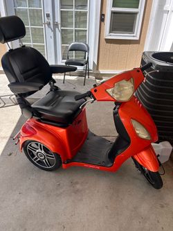 Electric scooter