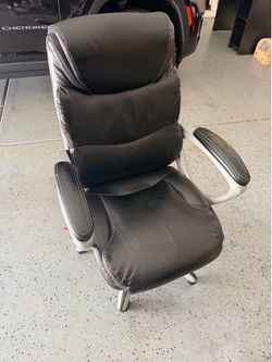 Desk chair