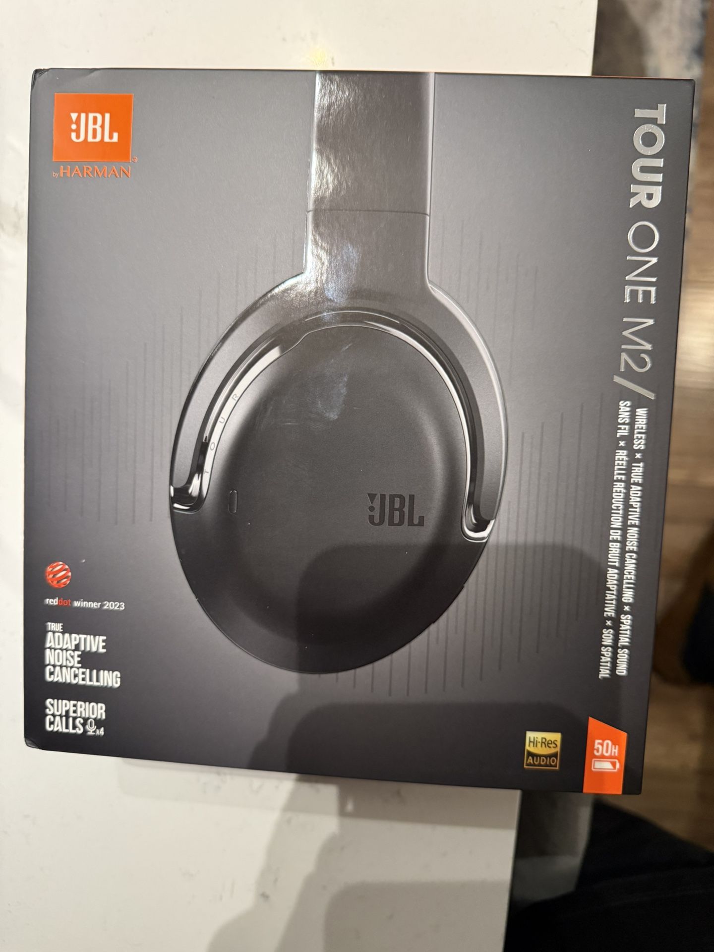JBL TOUR ONE M2 Headphones 