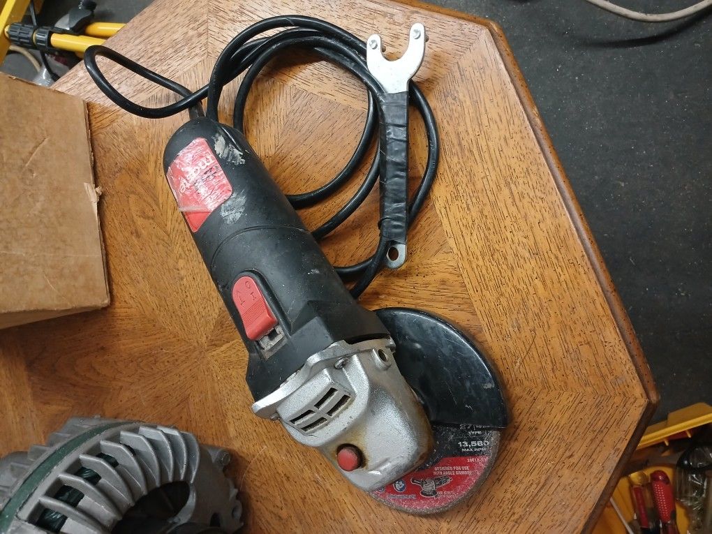 Drill Master Grinder