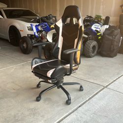 Black And White Gaming Or office chair