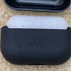 NATIVE UNION ULTRA SLIM AIRPOD PRO CASE