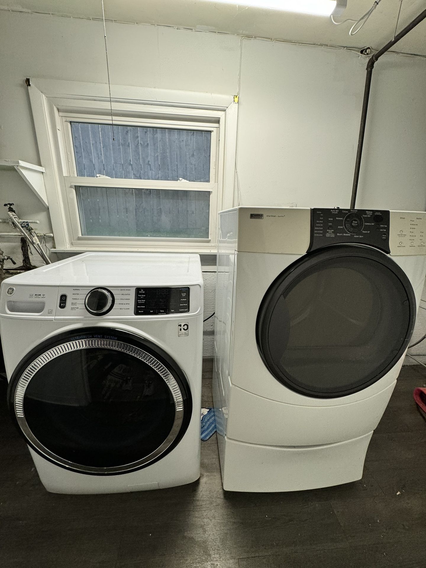 Washer And Dryer Machine 