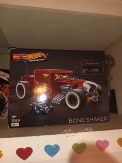 Hot Wheels Mega