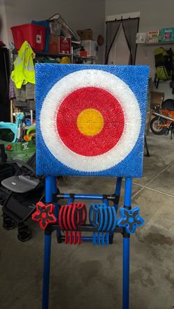 Hatchet, throwing game