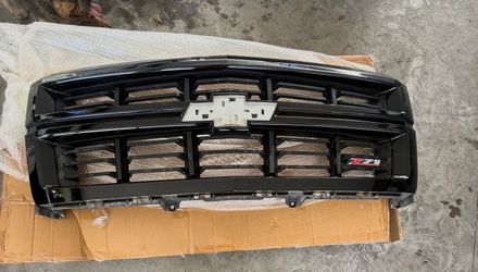 Sliverado grille