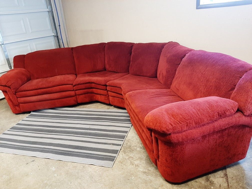 Gorgeous double recliner sectional couch