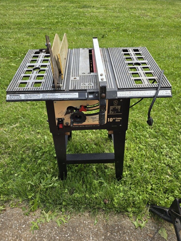 Table Saw