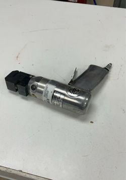 Astro pneumatic model 600 PT8 pistol grip punch