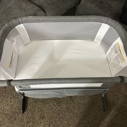 Baby Delight Bassinet 