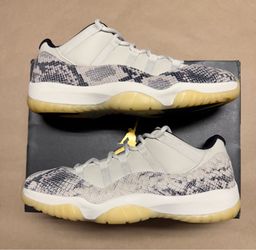Nike Air Jordan 11 XI Retro Low Light Bone Snakeskin Mens size 13 Basketball!